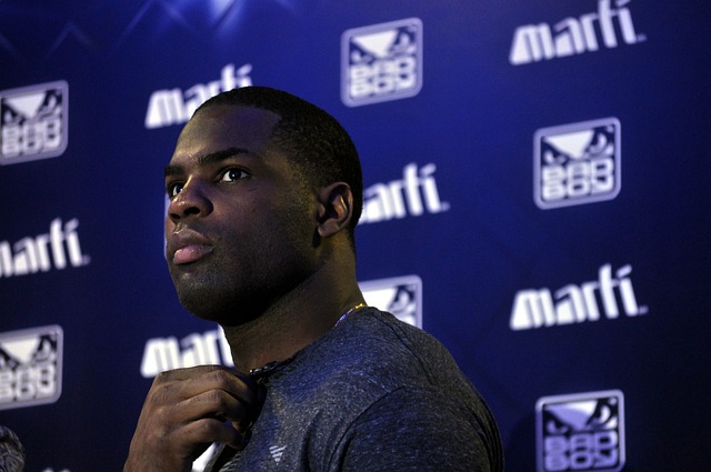 正一步步回 正一步步回